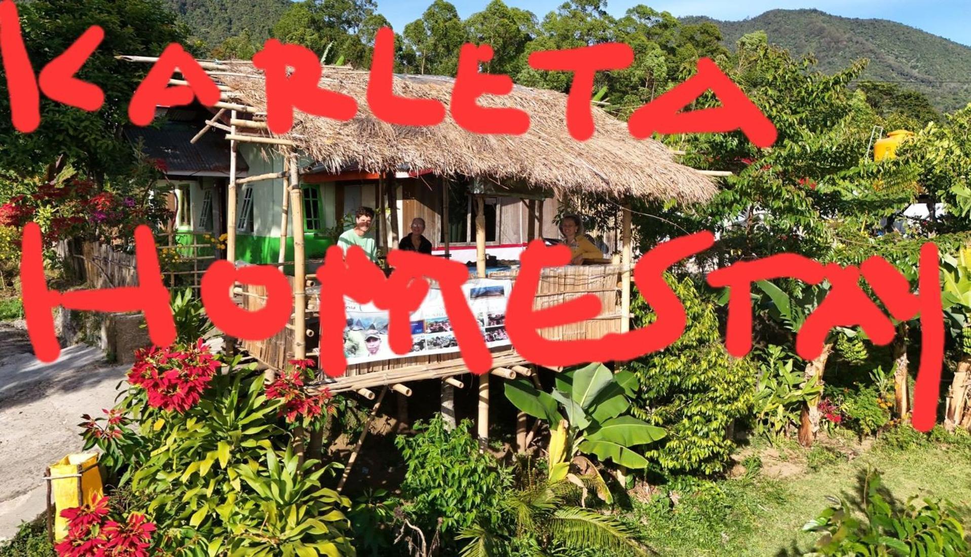 Karleta Homestay Ruteng Exterior photo